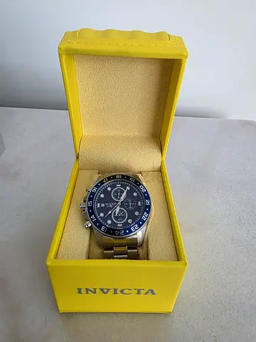 Invicta Specialty Chronograph – Like New – AED 299
