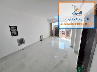 Two bedrooms and a living room, first occupancy, new building, modern finishing, super deluxe, mast