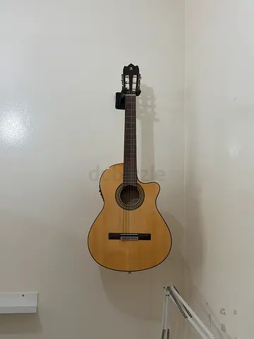 Classical Acoustic Guitar - Good Condition