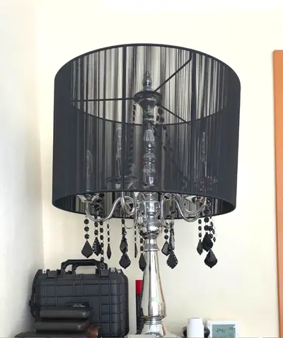 Elegant Crystal Chandelier-Style Table Lamp – AED 150