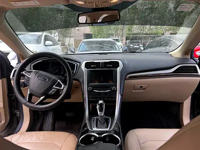 2014 FORD FUSION 照片 8