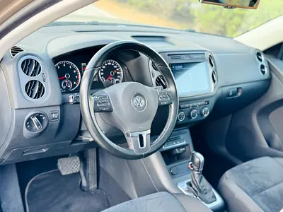 2016 Volkswagen TIGUAN — фото 9