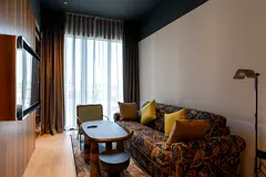 1BR Business Bay | Vacant | Furnished | High Floor