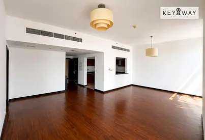Connected to Metro| Well Maintain | Prime Location