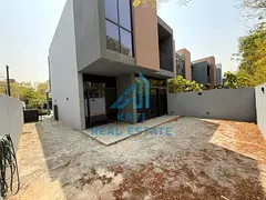 3bhk corner unit Sendian massar Sharjah