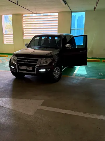 Mitsubishi Pajero GLS V6