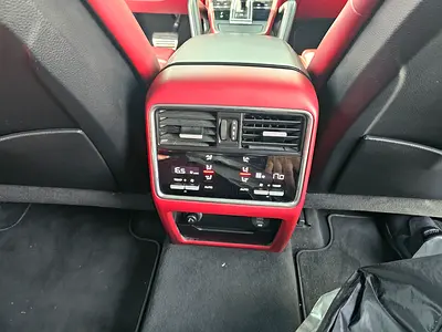 2019 Porsche CAYENNE 缩略图 10