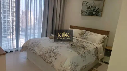 1BR on High Floor | Park View | Laundry Room