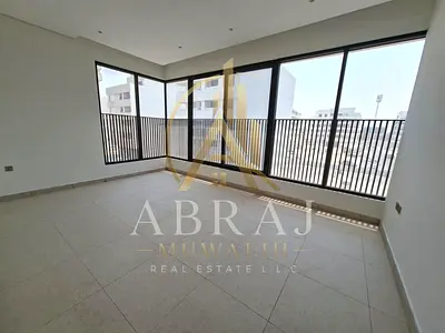 Like brand new building in Al jada out 2bhk 3wachroom with waldrop