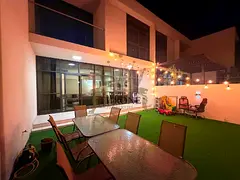 Single Row | Unfurnished | R2MB l Vacant