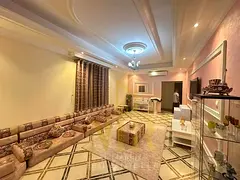 A distinctive villa for sale in Rawda 2, on a street and alley, in a strategic location near Sheikh 