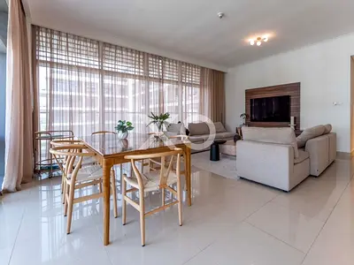 Pool View | Duel Aspect | Spacious Layout
