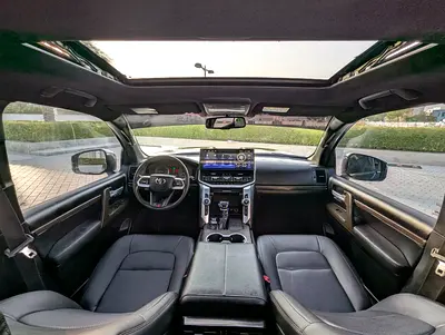صورة 9 لـ 2014 Toyota LAND CRUISER