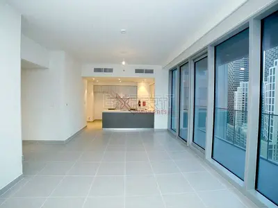 High-End Living | Bright Open Plan | City Views