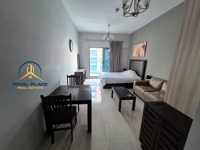 استوديو مفروش | إيليت بيزنس باي | إطلالة على القناة والمسبح