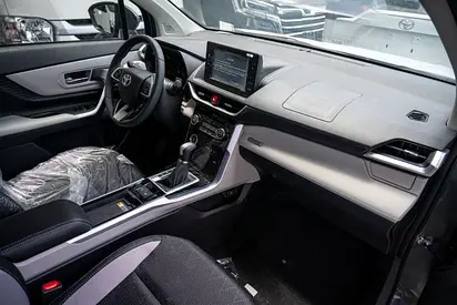 Toyota Veloz GX, миниатюра 18