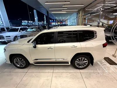 2025 Toyota LAND CRUISER 缩略图 9