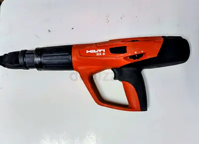 HILTI DX-5 NAILGUN