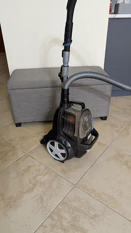 Vacuum cleaner