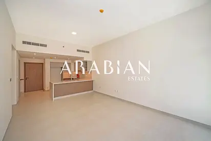 Luxury Living | Spacious 3 Bed | Creek Views