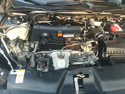 صورة 14 لـ 2017 Honda CIVIC