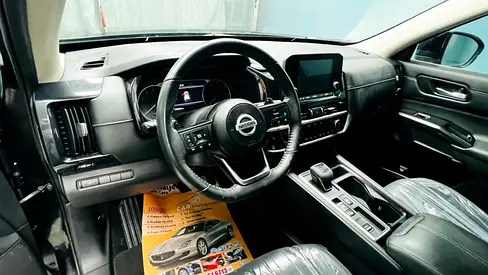 2022 Nissan PATHFINDER photo 4