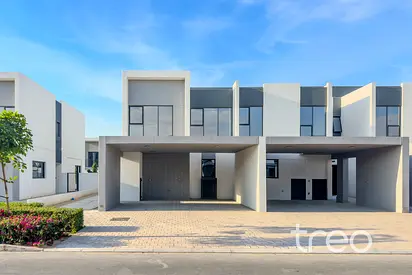 Single Row | Vastu | Amazing Location