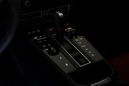 صورة مصغرة 11 لـ 2025 Porsche MACAN