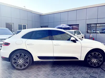 2015 Porsche MACAN — миниатюра 3
