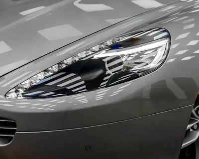 صورة 3 لـ 2019 Aston Martin DB9
