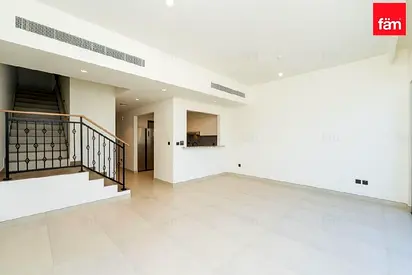 4 Br | Vastu Compliant | Near Entrance | Vacant