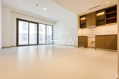 Stunning Brand New 2BR Creek Beach