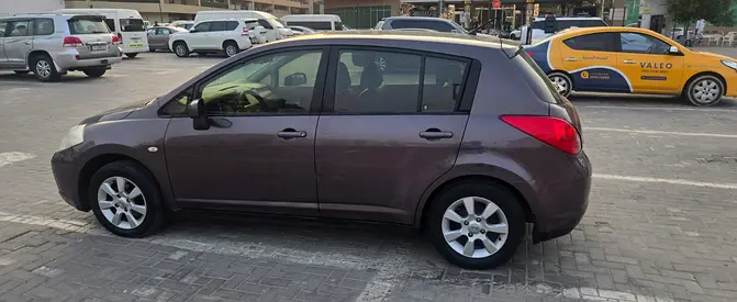 صورة 10 لـ 2008 Nissan TIIDA