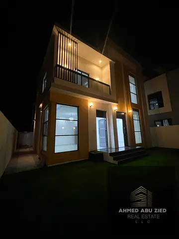 Independent Villa for Sale in Al Helio 1, Ajman | 5 Master Bedrooms | Ground + First + Roof | Class