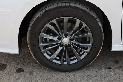 MG MG5 Luxury, миниатюра 3