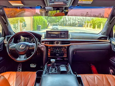2019 Lexus LX-SERIES 照片 9