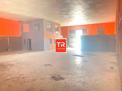 Fully Fitted warehouse with office for Rent in Al Quoz