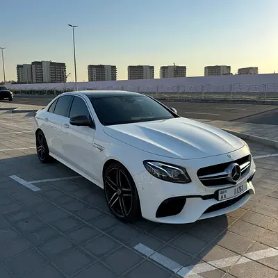 2019 Mercedes-BENZ E-CLASS 缩略图 3