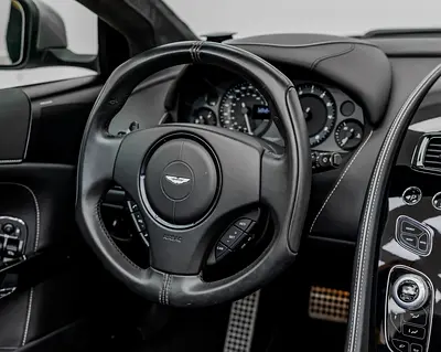 صورة 7 لـ 2019 Aston Martin DB9