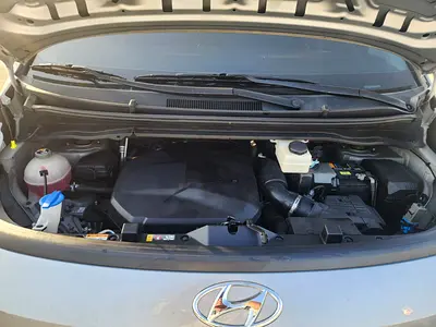 2022 Hyundai STARIA photo 13