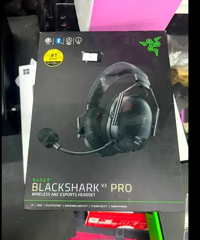 Razer BlackShark V3 Pro Wireless ANC Gaming Headset - Excellent Condition