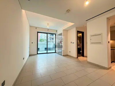 Spacious and Bright | Unfurnished | Prime Location
