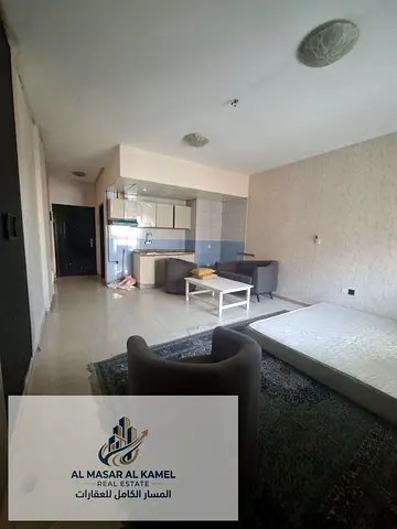 The finest studio apartment in Al Qulayaah, featuring a separate kitchen and excellent spacious lay