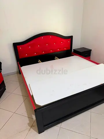Black & Red Double Bed with Headboard and Two Nightstands and table with drawers Good Condition