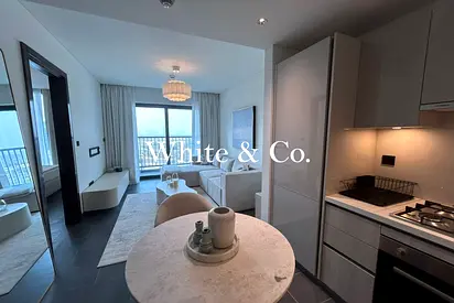 1 Bedroom | Fully Furnished | Immaculate