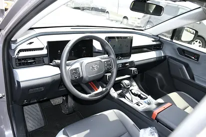صورة 10 لـ 2026 Toyota RAV 4