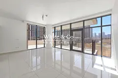 Boulevard Views | Spacious | Tenanted