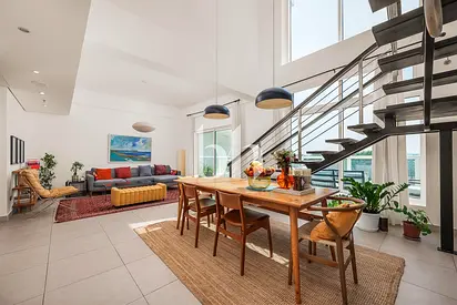3BR Terraced Duplex | Lake Views | Tenanted