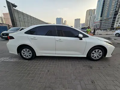 2024 Toyota COROLLA 照片 2