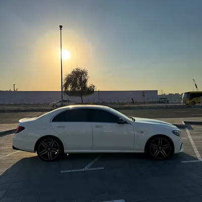 2019 Mercedes-BENZ E-CLASS 缩略图 6
